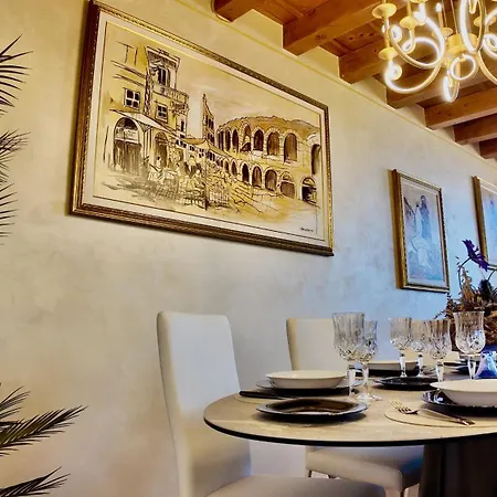 Апартаменты Mgh Luxury - Romeos Penthouse